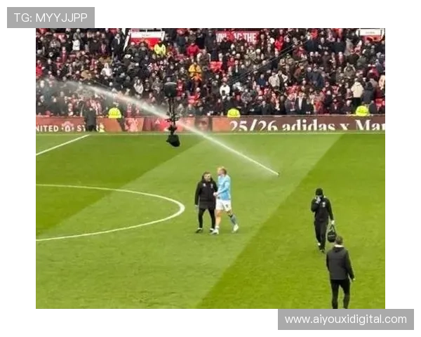 球迷现场高唱数据统计歌，戏谑化反映对攻防效率关注